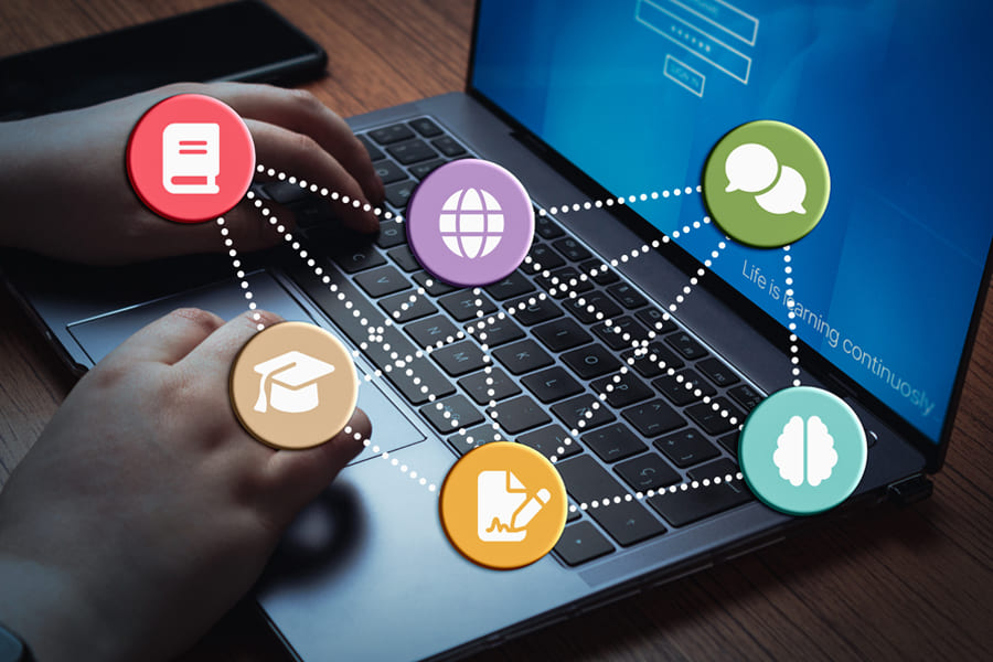 Types of CMS Platforms and Their Applications in Ecommerce