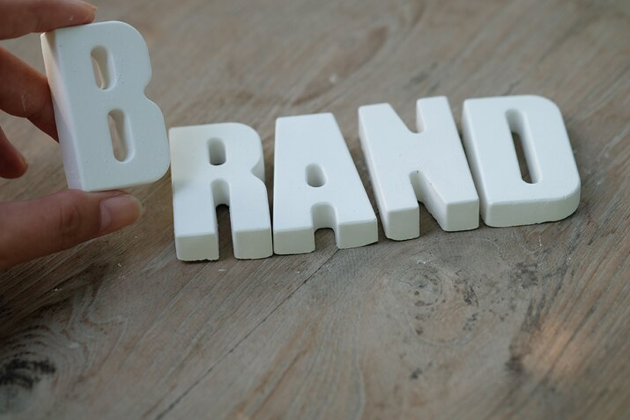 a type of typography used for branded ecommerce logo design