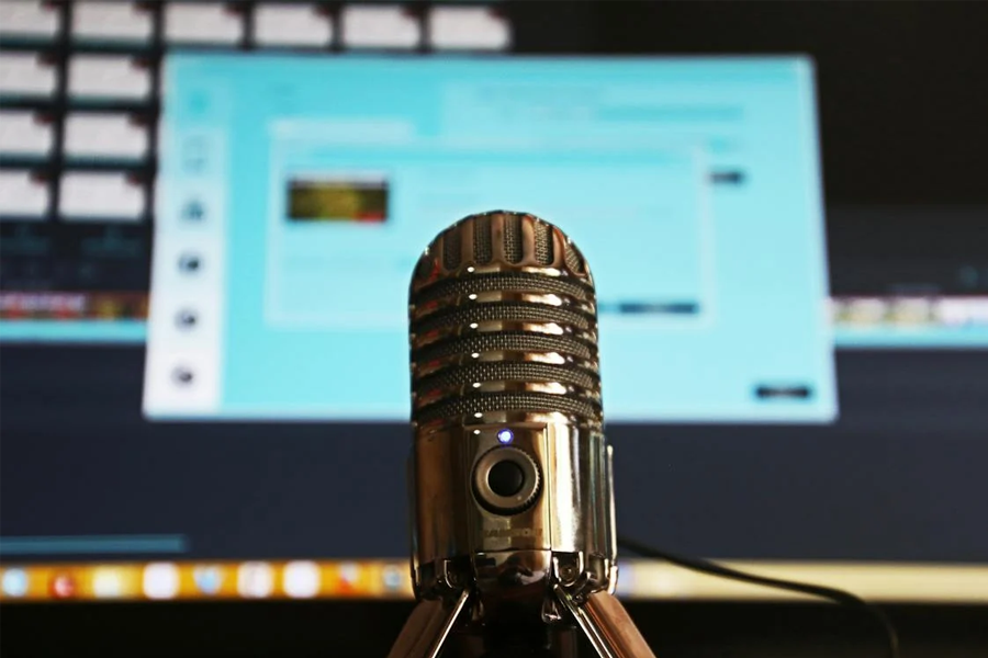 Start a podcasting business